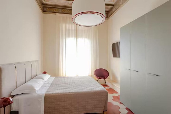 Room 62 of 139