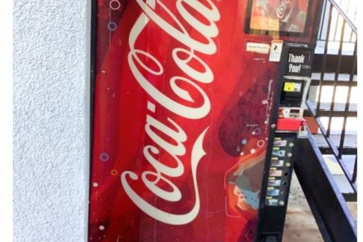Vending machine