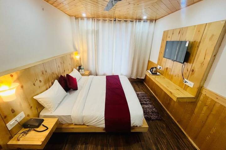 Room 14 of 22