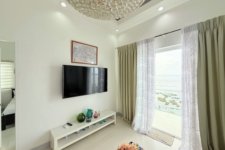 Room 56 of 108