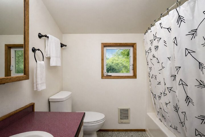 Room 18 of 62