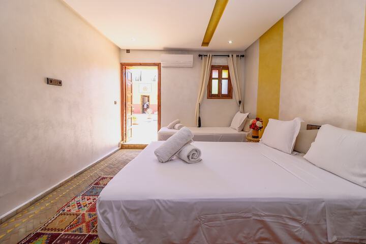 Room 10 of 44