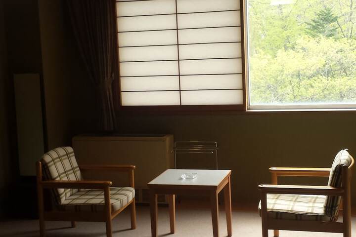 Room 14 of 84