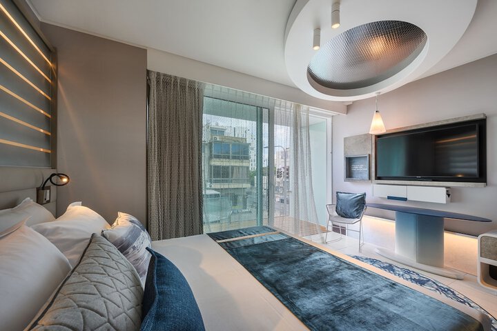 Room 14 of 58