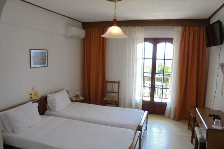 Room 13 of 54