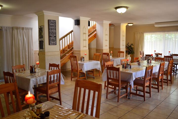 Dining Photos