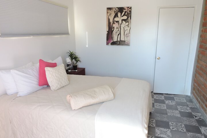 Room 53 of 94