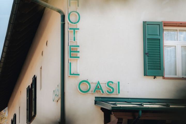Hotel 117 of 125