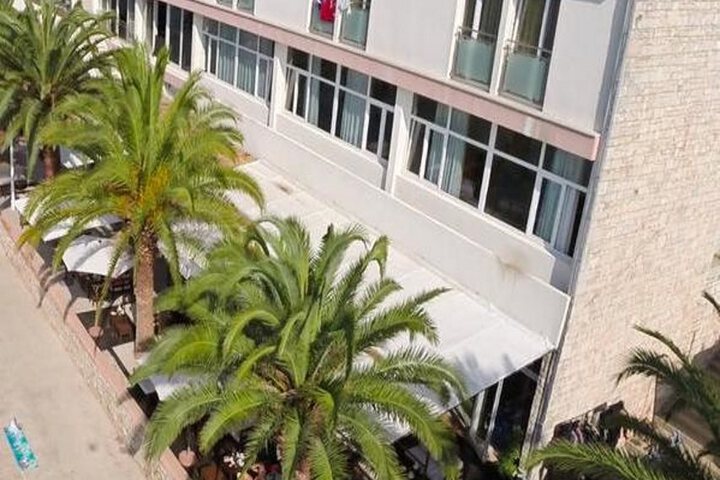 HOTEL POSEJDON