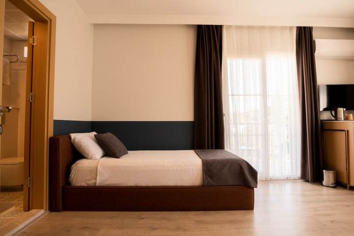 Room 18 of 58