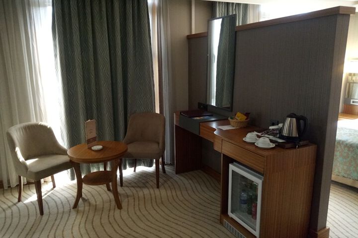 Room 26 of 50