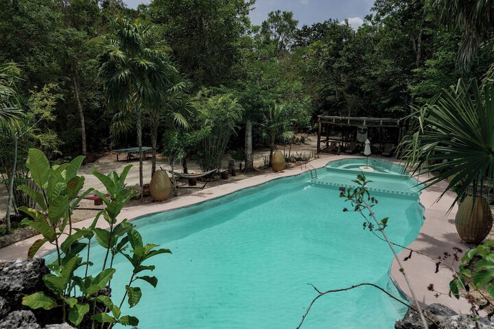 Pool 59 of 103