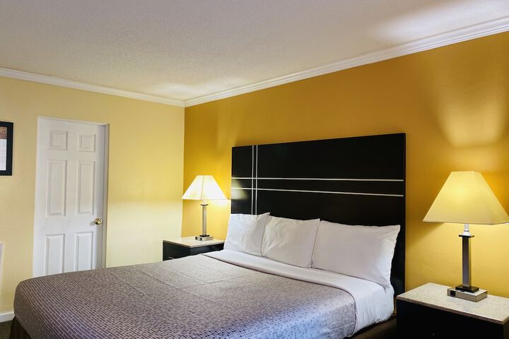 Standard Double Bed (15 of 19)