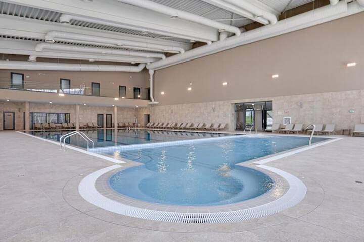 Pool 15 of 45