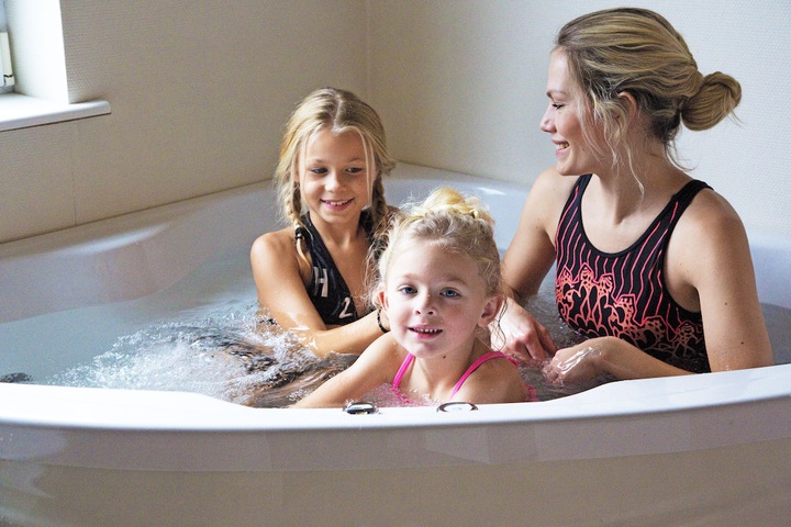 Hot Tub 45 of 80