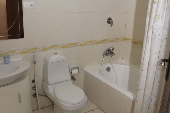 Clean Restrooms
