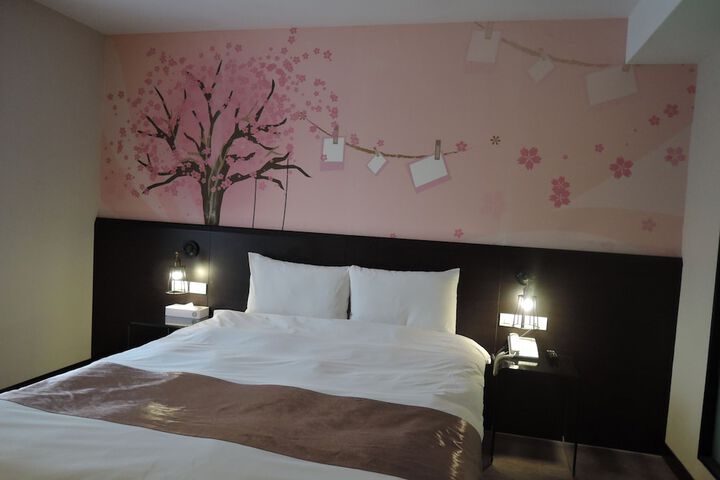 Room 15 of 46
