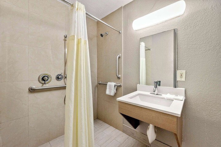 Bath Photo
