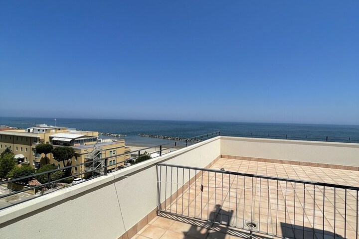 Terrace/Patio 68 of 121