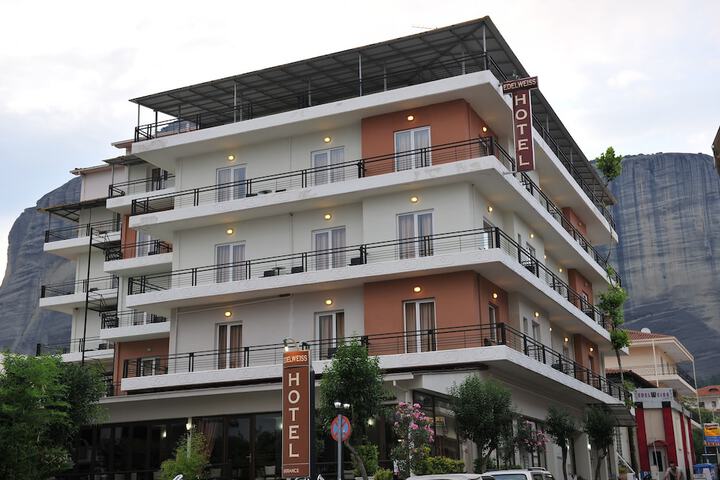 Edelweiss Hotel