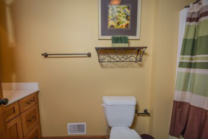Room 7 of 40