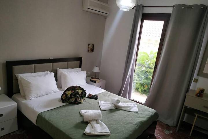 Room 17 of 51