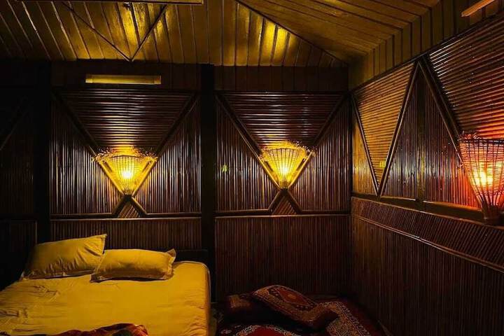 Room 29 of 40
