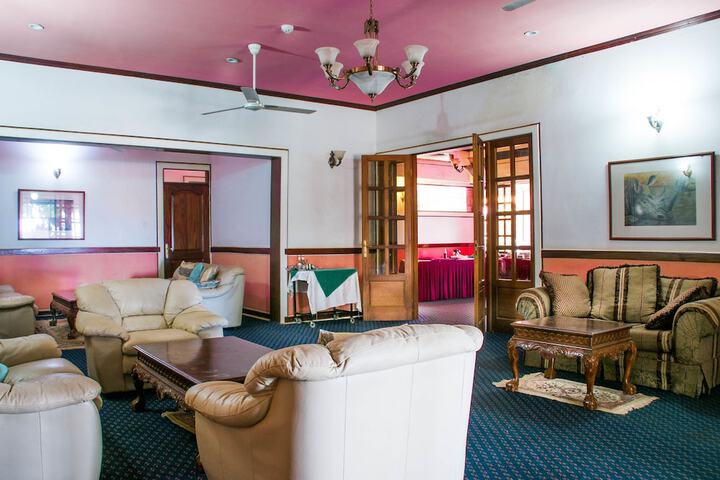 Hotel Interior 4 of 47