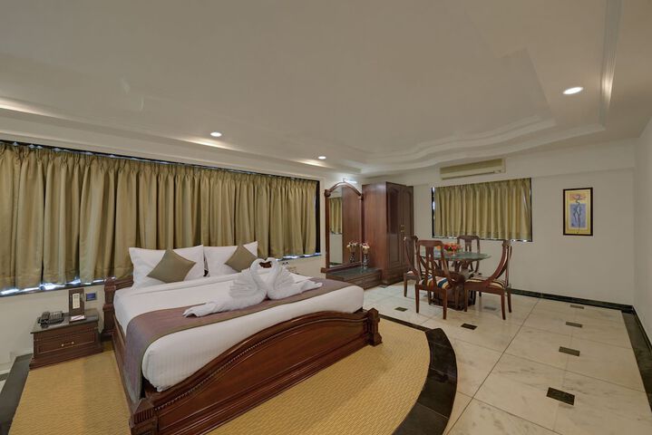 Room 3 of 19