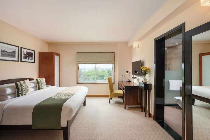 Hotel 64 of 69
