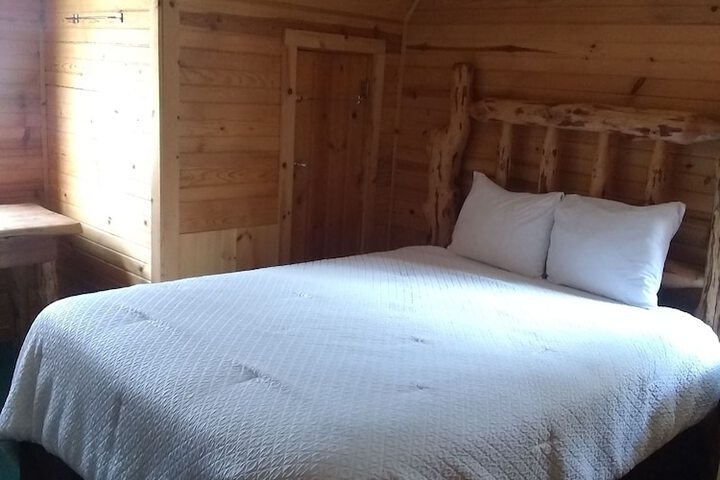 Room 9 of 40