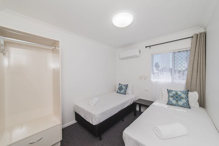 Room 14 of 36