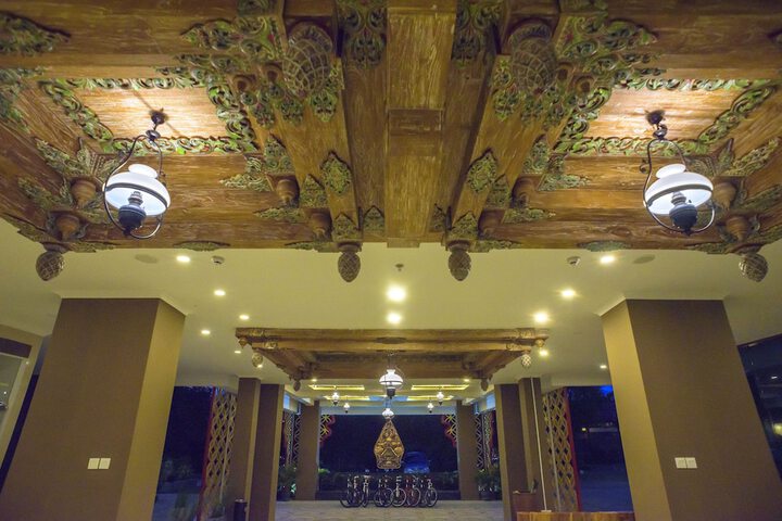 Hotel 2 of 43