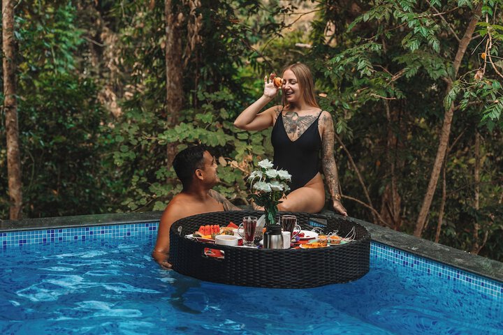 Pool 25 of 94