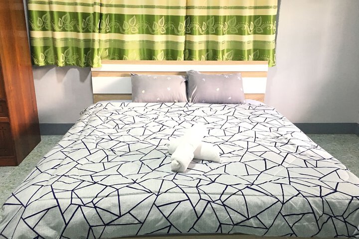 Room 18 of 53
