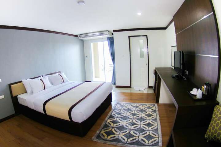 Room 20 of 43