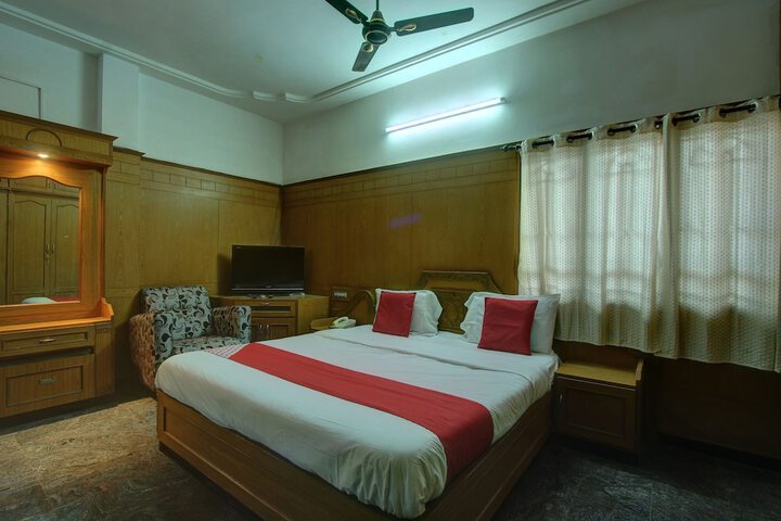 Room 14 of 25