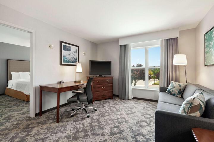 1 King 2 Queen Beds 2 Bedroom 2 Bath Suite (13 of 28)