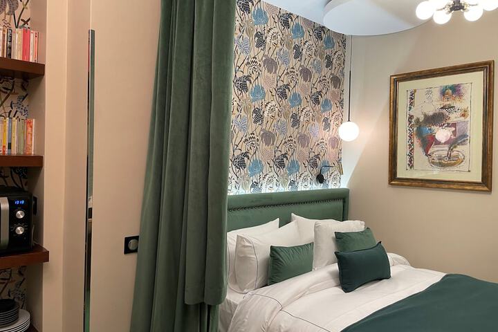 Room 6 of 56