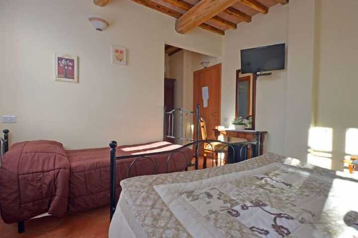 Room 9 of 41