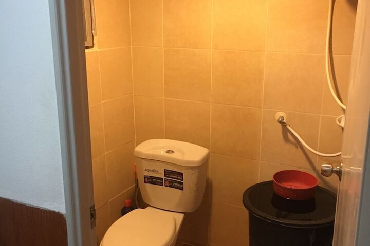Room 15 of 28
