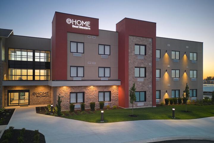 Hotel 43 of 45