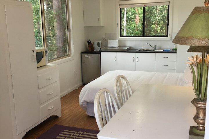 Room 2 of 31