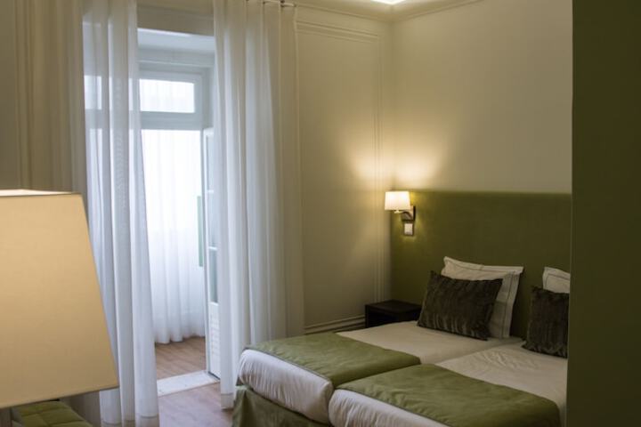 Room 26 of 46