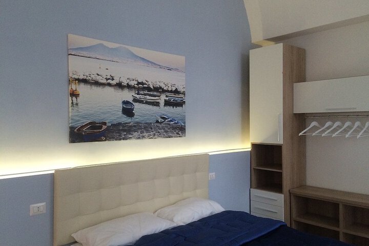 Room 13 of 64