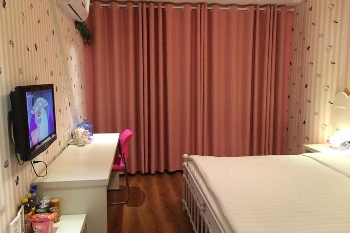 Room 23 of 29