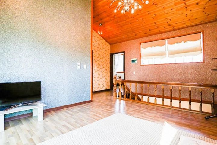 Room 26 of 28