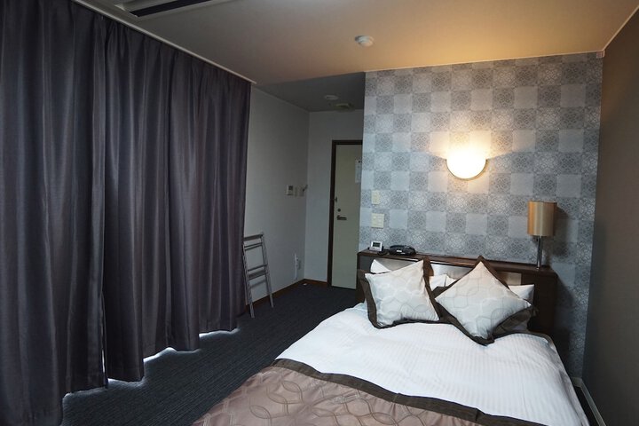 Room 21 of 81