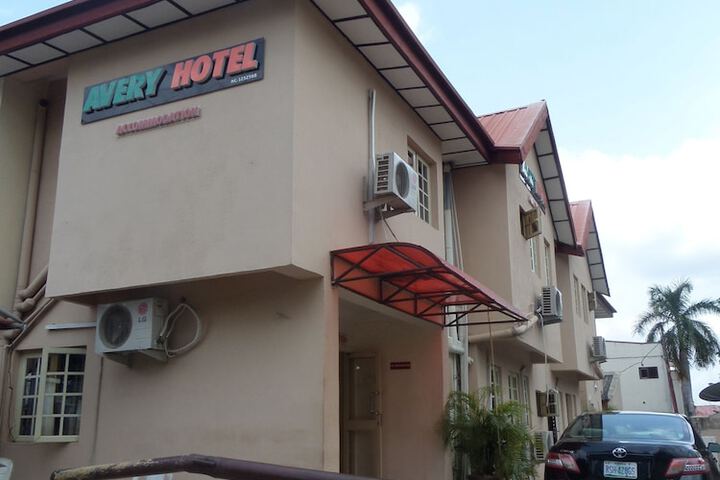 Avery Hotel