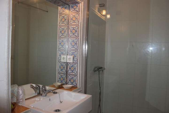 Room 18 of 20